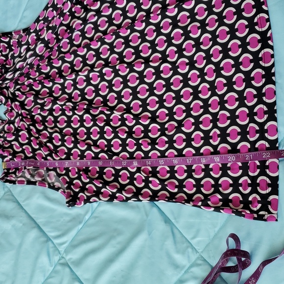 Pink and black polka dot tank - Picture 2 of 5